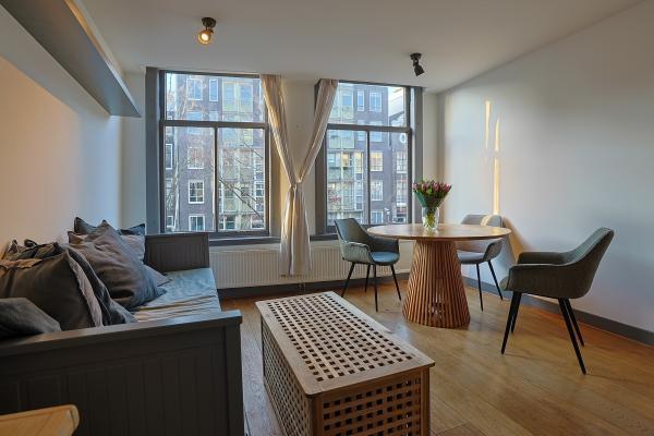 Appartement Spadinalaan in Amsterdam